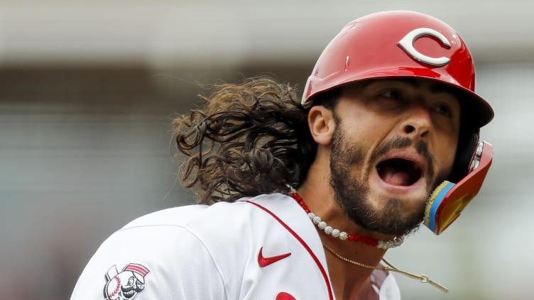 Cincinnati Reds second baseman Jonathan India (6) reacts