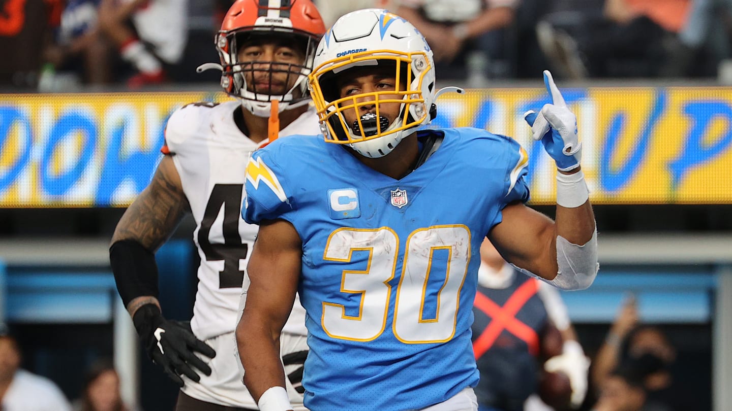 Austin Ekeler Injury Update Boosts Week 8 Fantasy Outlook