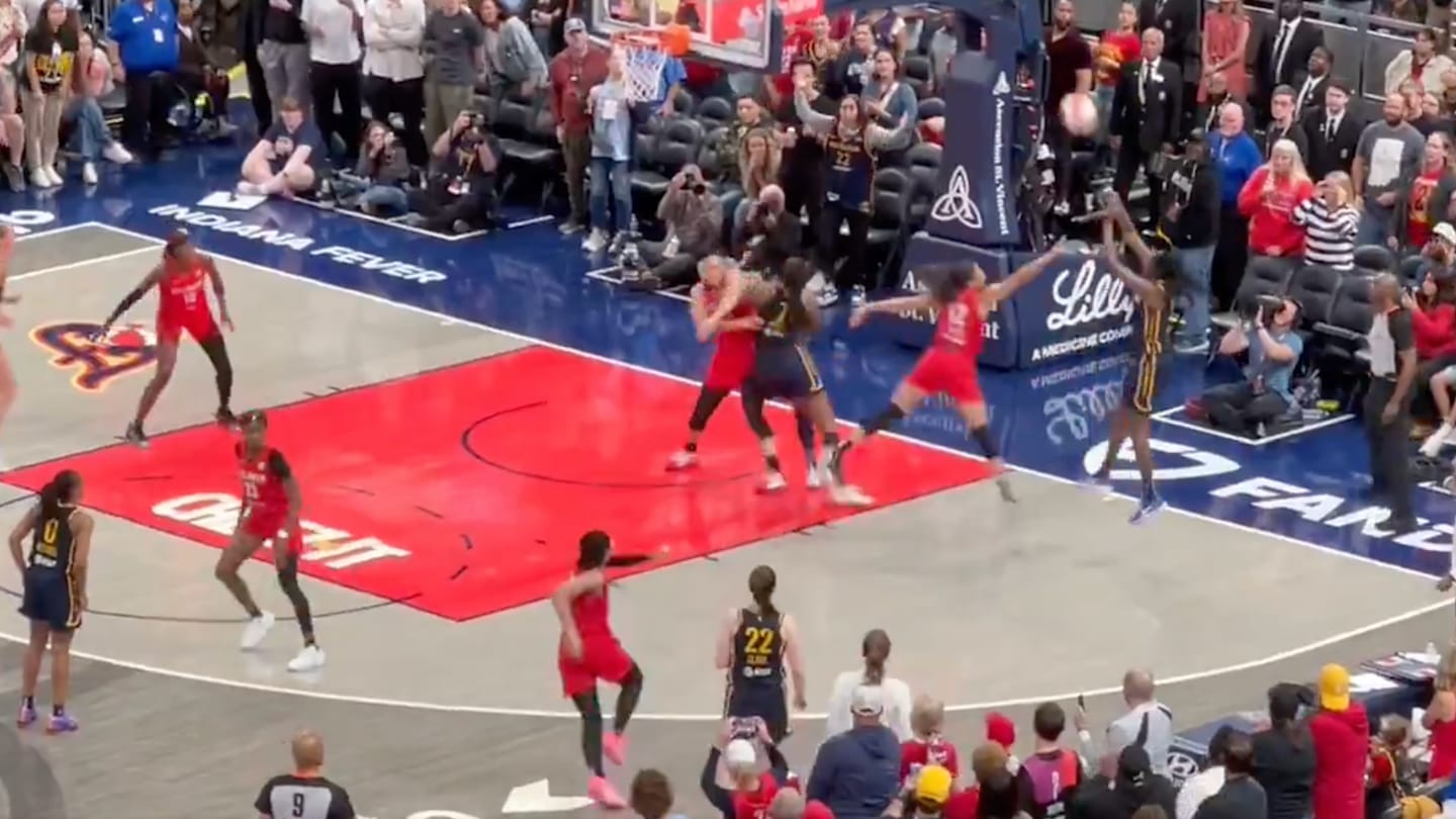 Caitlin Clark Didn’t Touch the Ball on Fever’s Final Possession in One ...