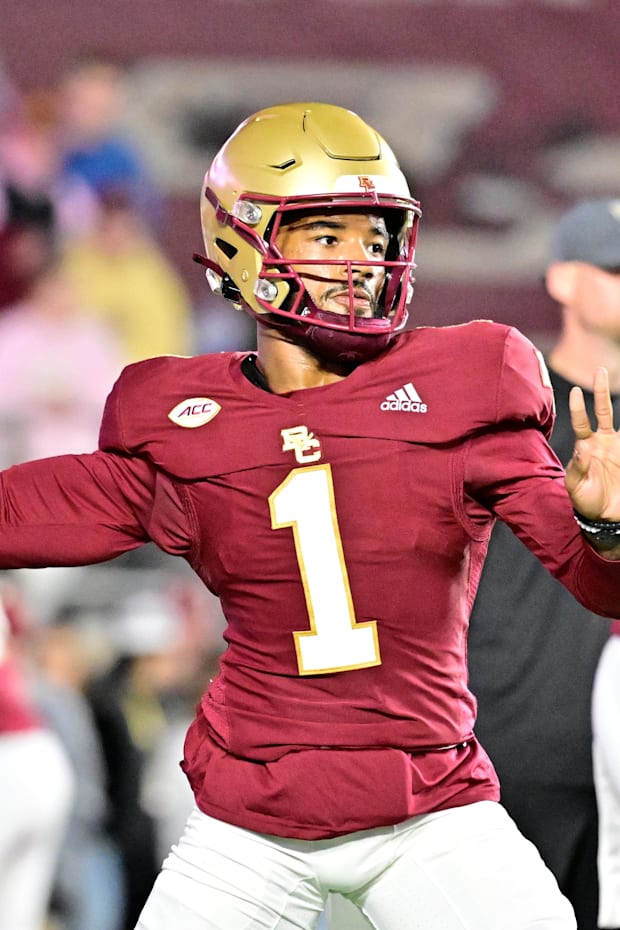 Boston College Eagles quarterback Thomas Castellanos (1) warms up before a game against the Louisville Cardinals