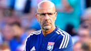 Peter Bosz reprend officiellement le chemin des terrains 