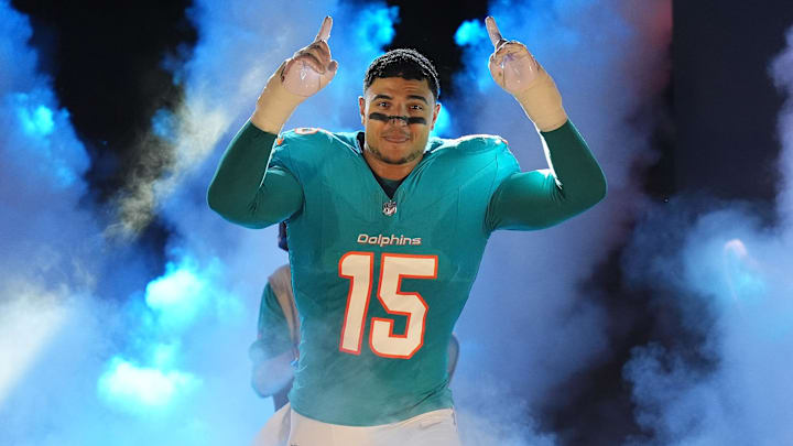 Sep 30, 2024; Miami Gardens, Florida, USA; Miami Dolphins linebacker Jaelan Phillips (15) takes the field prior to the game against the Tennessee Titans at Hard Rock Stadium.