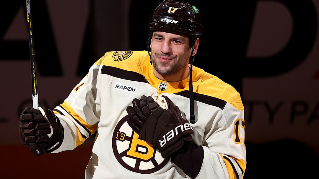 Milan Lucic stands as a dark horse candidate to make the St. Louis Blues this season.