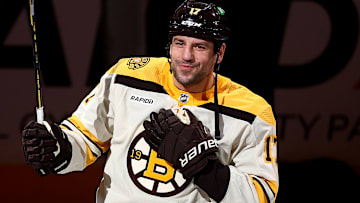 Milan Lucic stands as a dark horse candidate to make the St. Louis Blues this season.