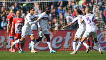 La Fiorentina esulta dopo il gol di Ikone
