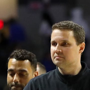 LSU head coach Will Wade shakes hands with the Florida Gators team after a basketball game against the Gators at Exactech Arena in Gainesville Jan 12, 2022.  The Gators dropped their third straight SEC game with this loss to LSU 64-58.