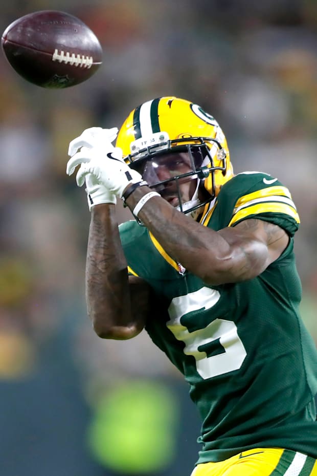 Green Bay Packers wide receiver Mecole Hardman can't handle a pass against the Jets on Saturday.