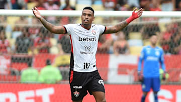 Alerrandro marcou nove gols nos últimos 10 jogos do Vitória