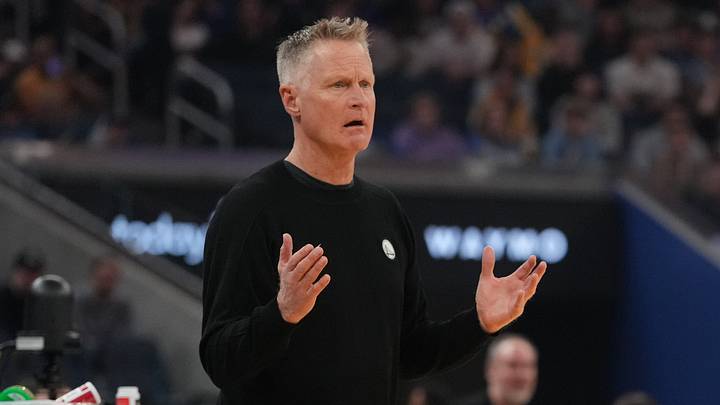 Steve Kerr hasn't confirmed the Warriors' opening night roster