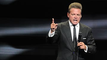 Luis Miguel nació en Puerto Rico y es una leyenda musical 