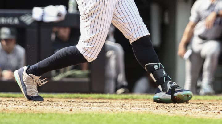 New York Yankees center fielder Aaron Judge wears the Air Jordan 11 Low.