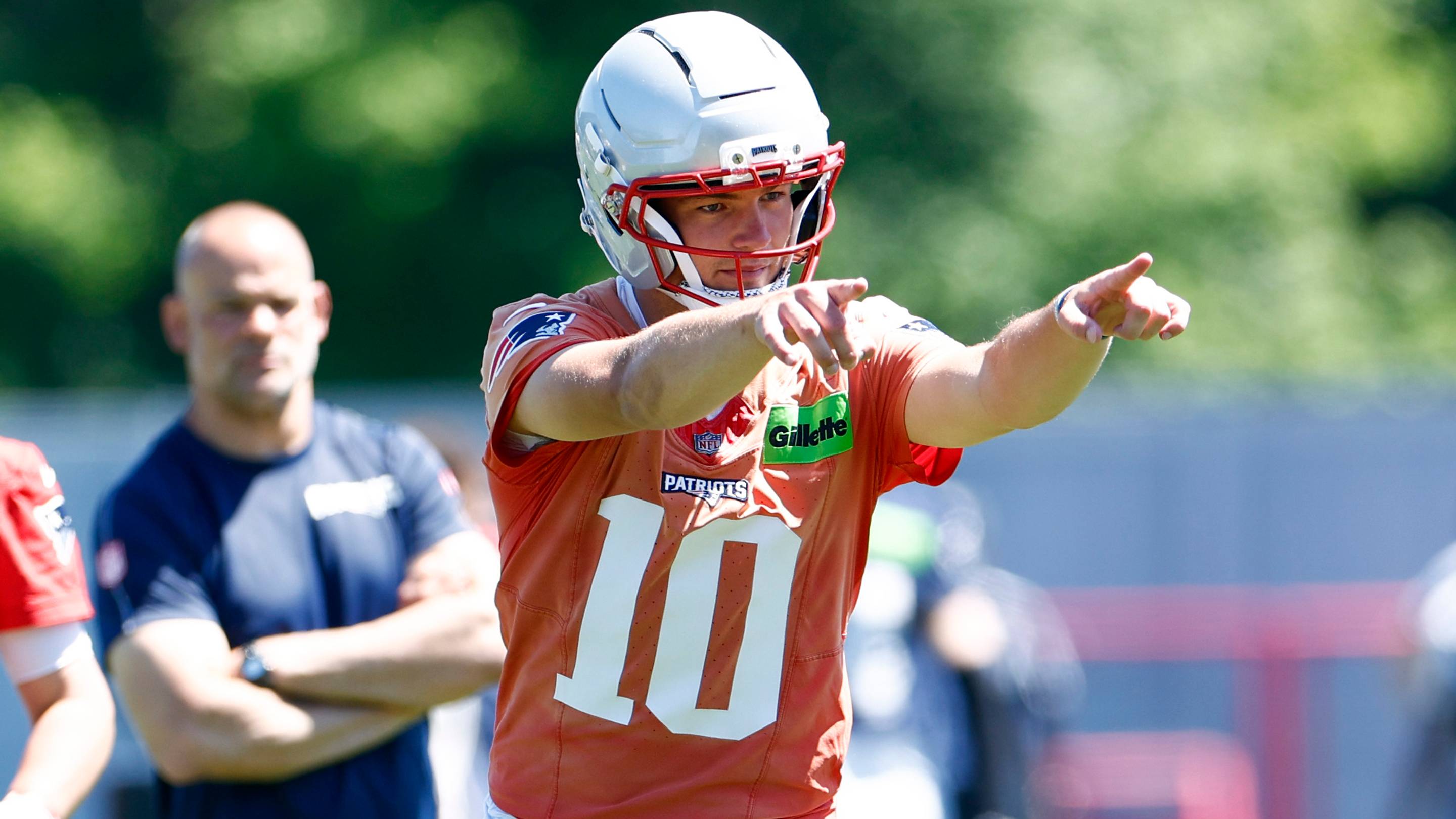 Why do NFL veterans report to training camp later than rookies? Breaking down the schedule