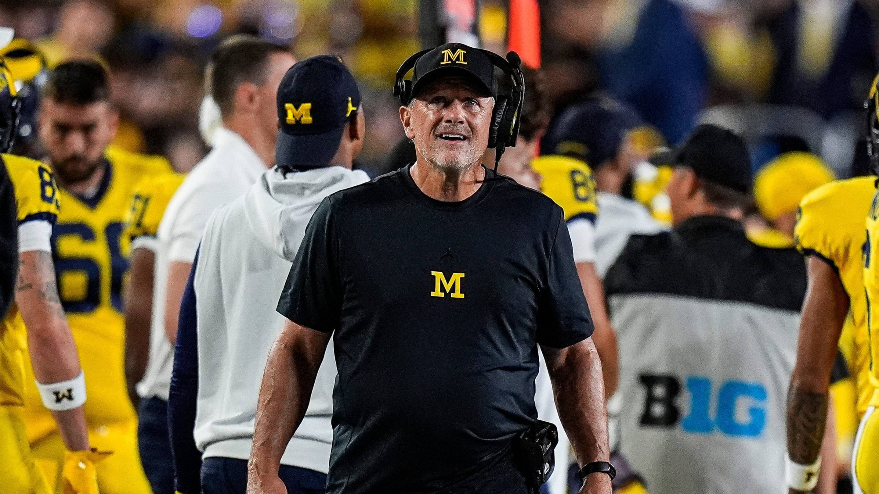 Former UCLA Coach Rick Neuheisel Makes Bold Prediction After College Football Week 1