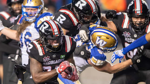 Mandatory Credit: Marc DesRosiers-USA TODAY Sports