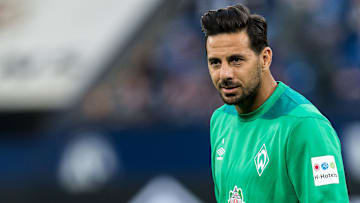 Claudio Pizarro hat sich emotional verabschiedet