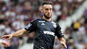 Adrien Thomasson est arrivé mercredi soir au RC Lens, pour passer sa visite médicale dans la journée de jeudi