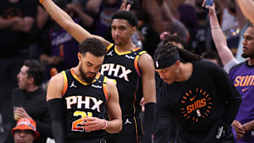 Cleveland Cavaliers v Phoenix Suns