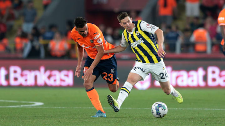 Miha Zajc ile Deniz Türüç arasındaki ikili mücadele