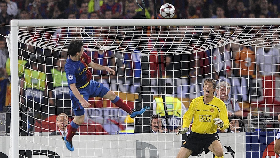 Lionel Messi (left) picked his header vs. Manchester United in the 2008-09 Champions League final as his favorite goal ever scored. | IMAGO/ABACAPRESS