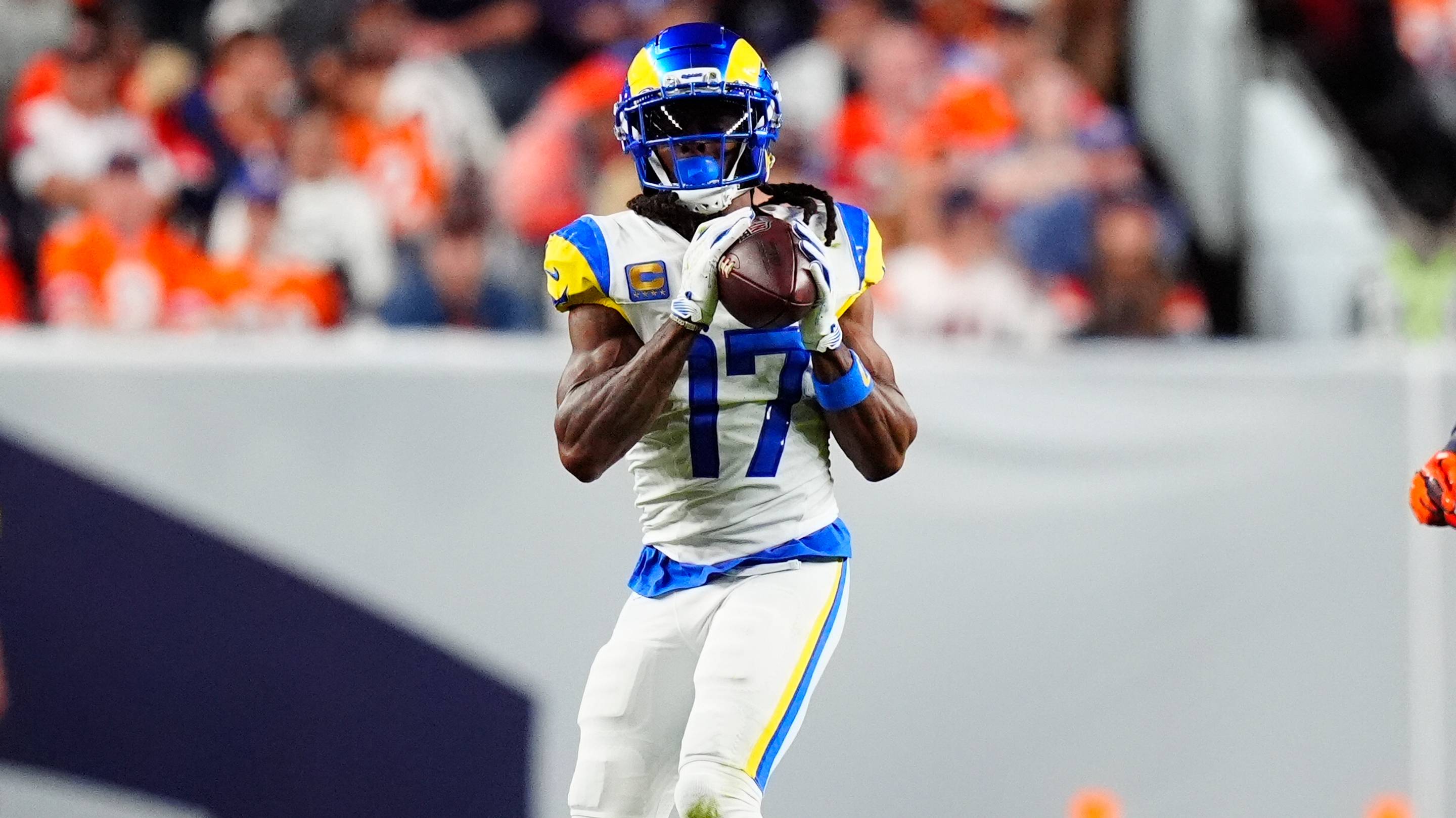 Rams Scramble for Receiver Help After Davante Adams' Hamstring Injury