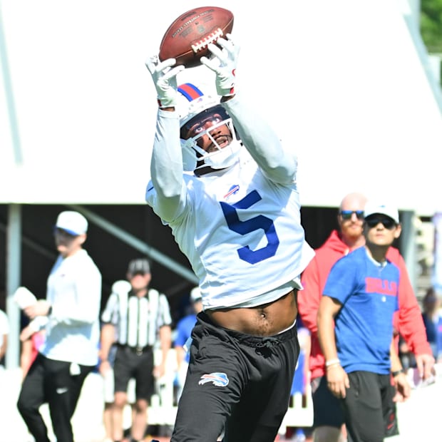Buffalo Bills WR Joshua Palmer catches a pass during training camp at St. John Fisher University.