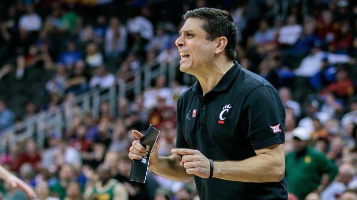 Mar 14, 2024; Kansas City, MO, USA; Cincinnati Bearcats coach Wes Miller reacts to a play during the second half against the Baylor Bears at T-Mobile Center. Mandatory Credit: William Purnell-USA TODAY Sports