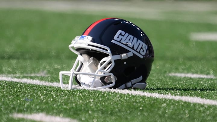 Dec 4, 2022; East Rutherford, New Jersey, USA; General view of a New York Giants helmet prior to the game against the Washington Commanders at MetLife Stadium. Mandatory Credit: Rich Barnes-Imagn Images