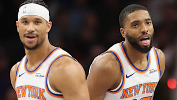 New York Knicks v Phoenix Suns