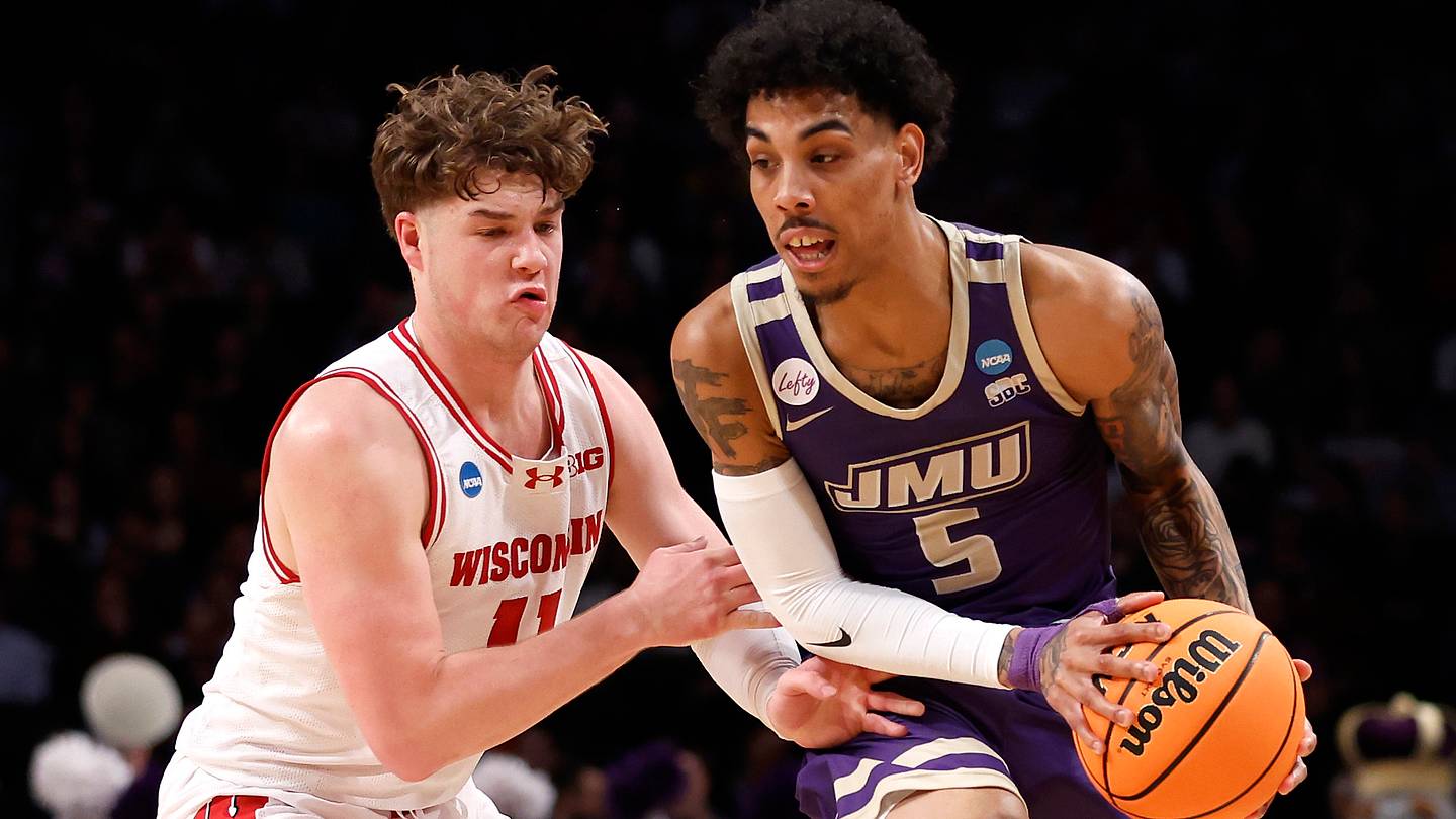 JMU vs Wisconsin continues Barclays Center March Madness tradition of ghastly halves - Vimarsana News