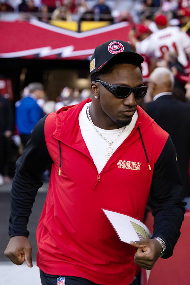 San Francisco 49ers wide receiver Deebo Samuel Sr against the Arizona Cardinals at State Farm Stadium