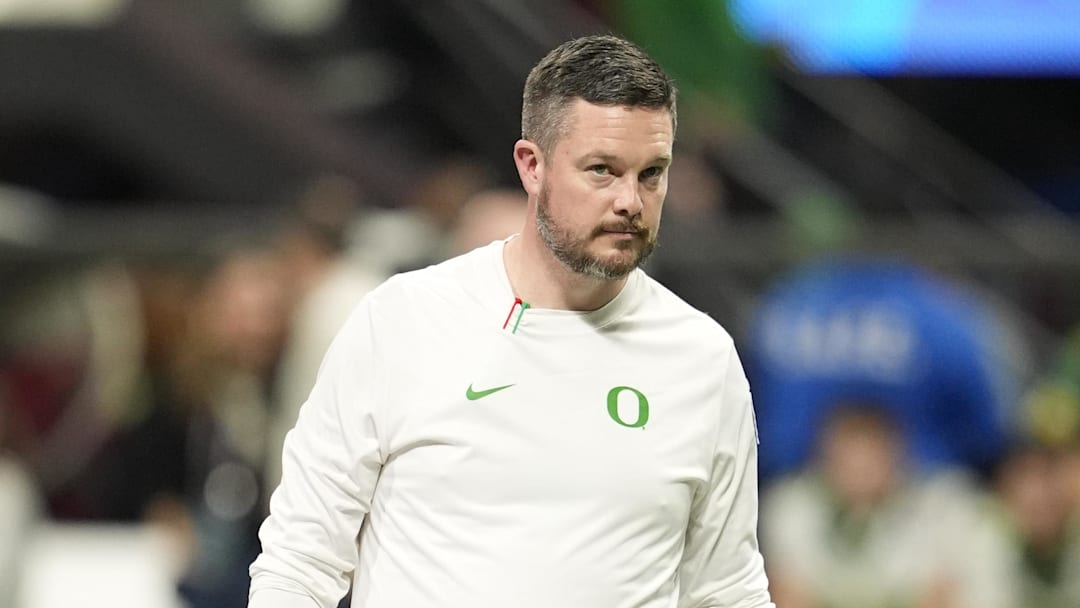Jan 9, 2026; Atlanta, GA, USA; Oregon Ducks head coach Dan Lanning on the field prior to the 2025 Peach Bowl and semifinal game of the College Football Playoff against the Oregon Ducks at Mercedes-Benz Stadium. Mandatory Credit: Dale Zanine-Imagn Images