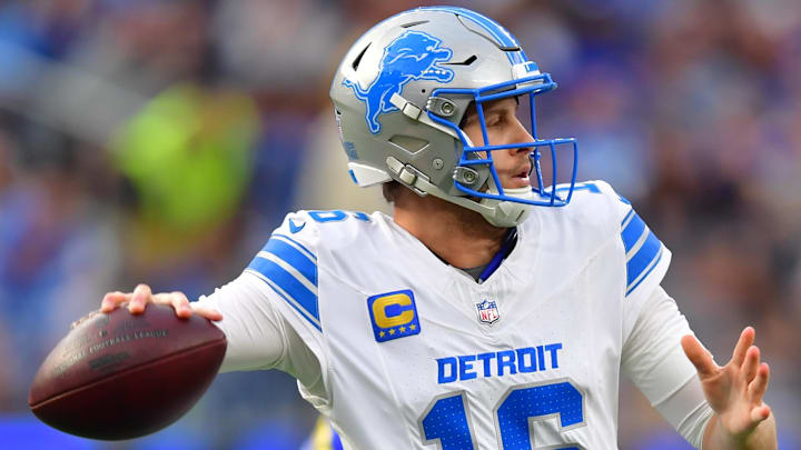 Detroit Lions quarterback Jared Goff faces the Pittsburgh Steelers in Week 16.