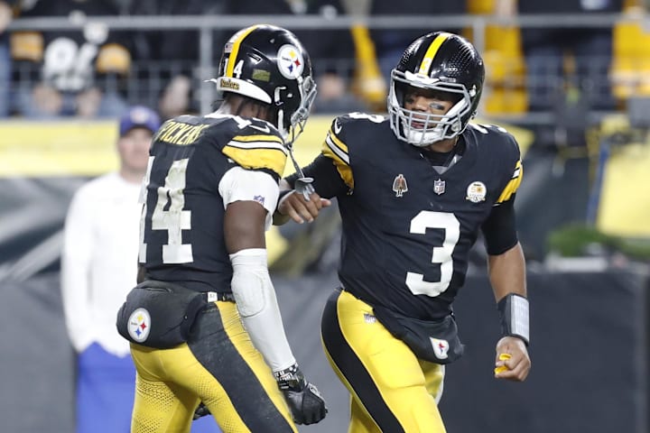 George Pickens, Russell Wilson, Pittsburgh Steeler