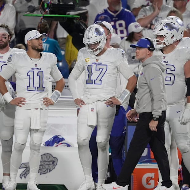 Mitchell Trubisky and Josh Allen react