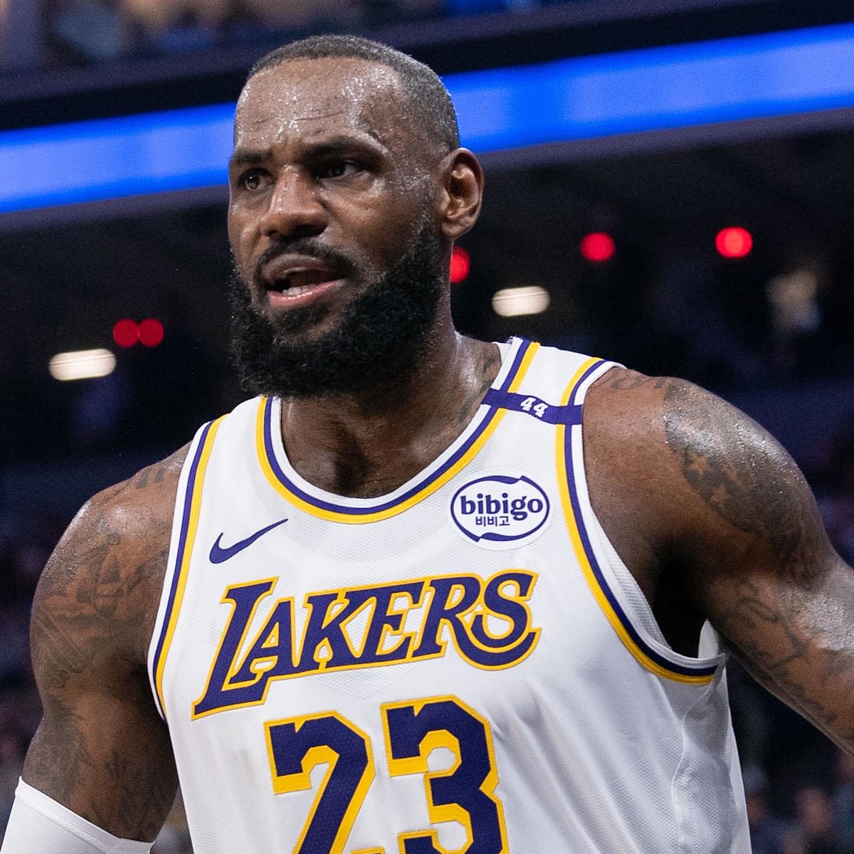 Lakers christmas uniforms store