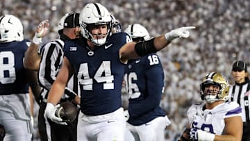 Penn State Nittany Lions tight end Tyler Warren (44)