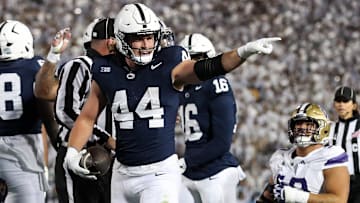 Penn State Nittany Lions tight end Tyler Warren (44)