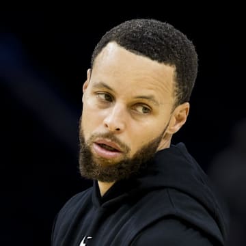 Mar 20, 2025; San Francisco, California, USA; Golden State Warriors guard Stephen Curry (30) warms up before the game against the Toronto Raptors at Chase Center. Mandatory Credit: John Hefti-Imagn Images