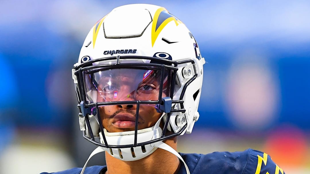 Former Chargers safety Nasir Adderley