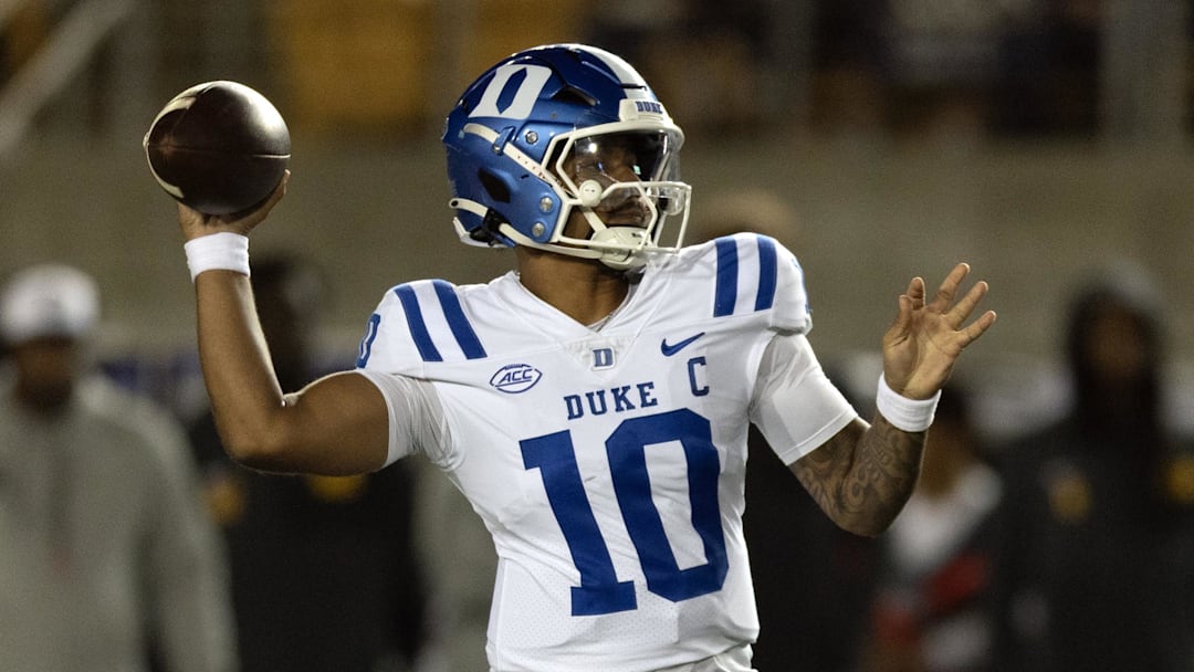 Oct 4, 2025; Berkeley, California, USA; Duke Blue Devils quarterback Darian Mensah (10) throws a pass against the California Golden Bears during the second quarter at California Memorial Stadium. Mandatory Credit: D. Ross Cameron-Imagn Images