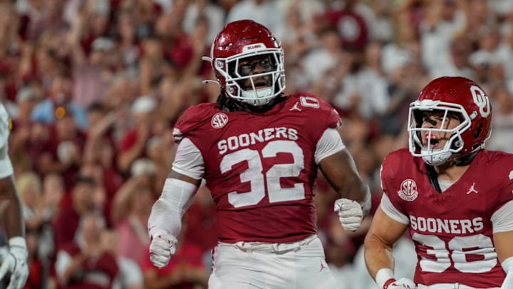 Oklahoma senior edge rusher R Mason Thomas led the Sooners in sacks with nine in 2024.
