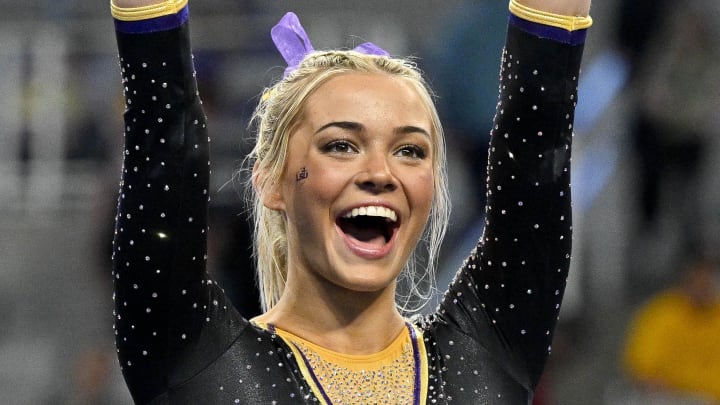 Olivia Dunne warms up on floor during the 2024 NCAA Women's National Gymnastics Semifinals at Dickies Arena.