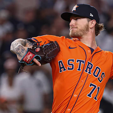 Aug 8, 2025; Bronx, New York, USA; Houston Astros relief pitcher Josh Hader (71) delivers a pitch during the ninth inning against the New York Yankees at Yankee Stadium