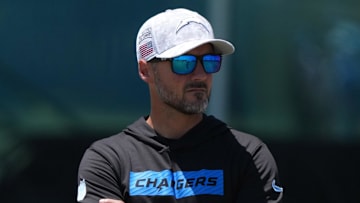 Chargers defensive coordinator Jesse Minter