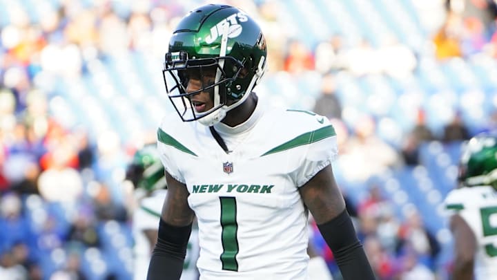 Nov 19, 2023; Orchard Park, New York, USA; New York Jets cornerback Sauce Gardner (1) warms up prior to the game against the Buffalo Bills at Highmark Stadium