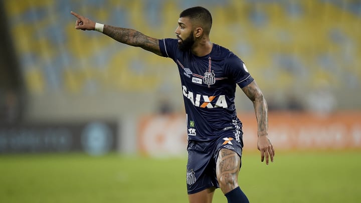 Gabigol, que não seguirá no Flamengo, interessa ao Peixe