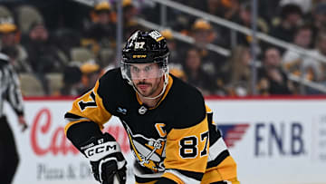 While Sidney Crosby is still at the top of his game, can the Pittsburgh Penguins provide him with a supporting cast to help him win one more Cup?