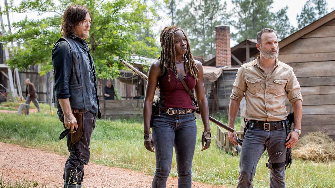 Norman Reedus as Daryl Dixon, Andrew Lincoln as Rick Grimes, Danai Gurira as Michonne in The Walking Dead Season 9, Episode 1 