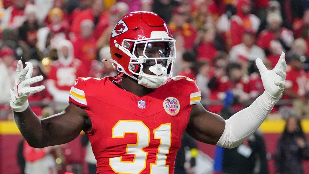 Kansas City Chiefs linebacker Jeffrey Bassa Kansas City Chiefs linebacker Jeffrey Bassa