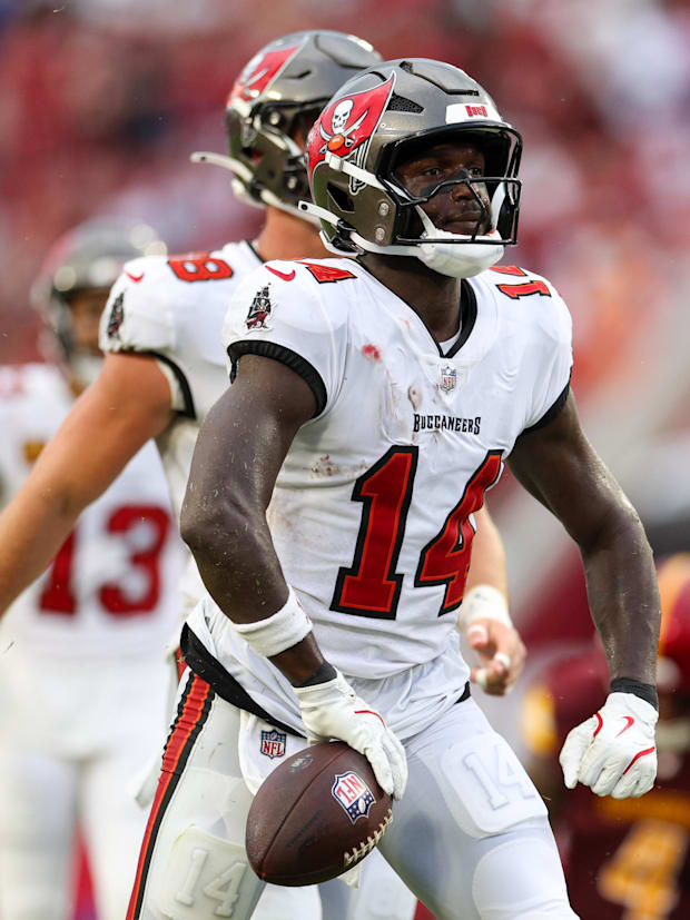 Tampa Bay Buccaneers wide receiver Chris Godwin (14) 